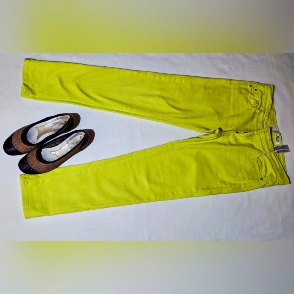 Women's Lime Jeans And Shoes Rieker